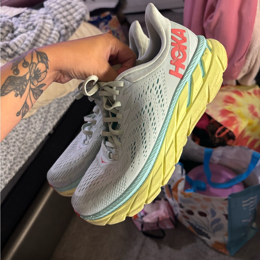 Hoka One One Clifton 7 Morning Mist